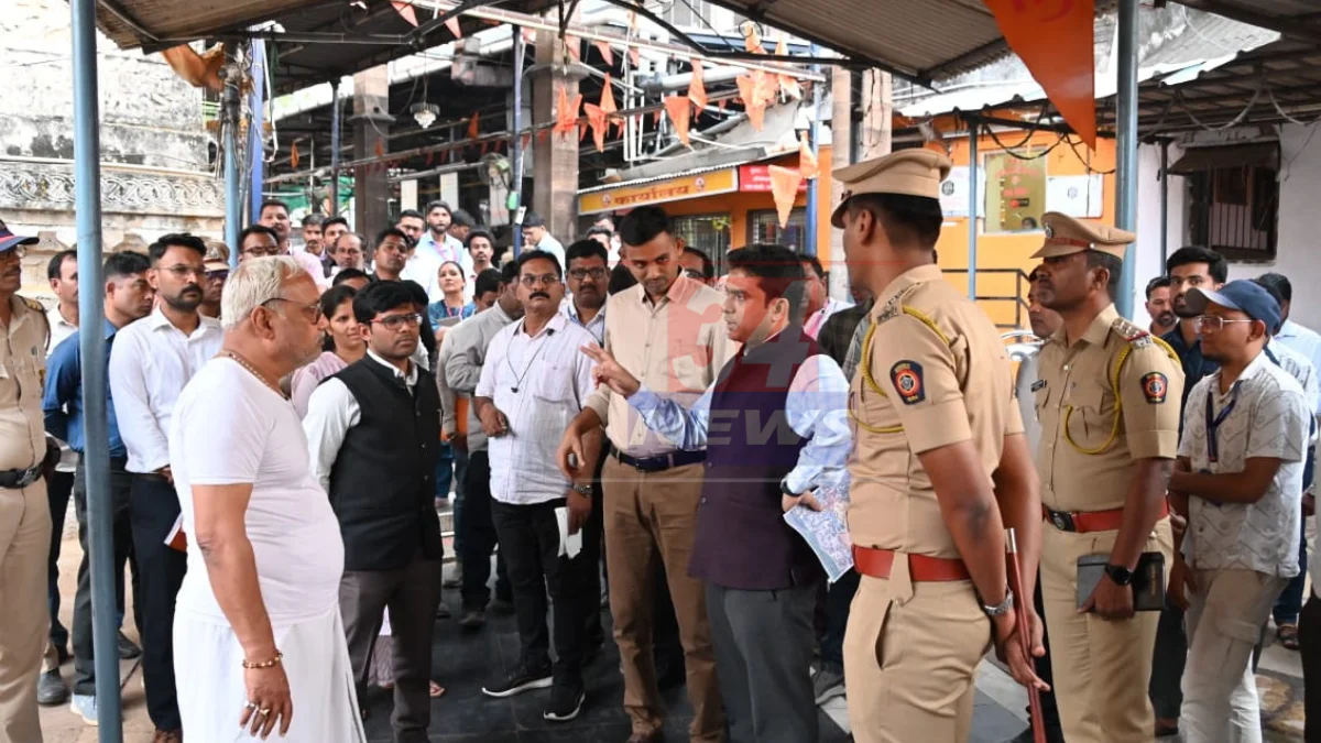 Mata Mahakali । घाटावरची पाहणी अन् बॅरिकेटिंगचे आदेश; जिल्हाधिकारी विनय गौडा यांनी स्वतः केली मंदिर परिसराची पाहणी
