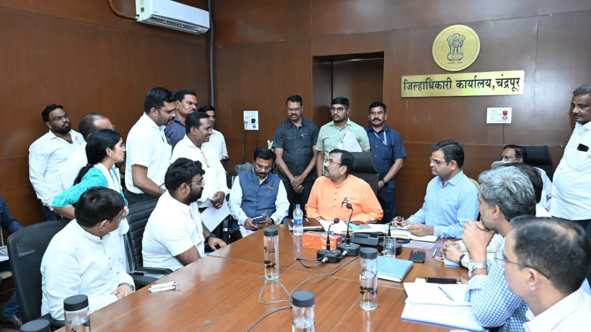 Sudhir Mungantiwar। ३० दिवसांत पैसे मिळणार! वन्यप्राणी हल्ल्यातील नुकसानभरपाईबाबत सुधीर मुनगंटीवारांचे कडक निर्देश