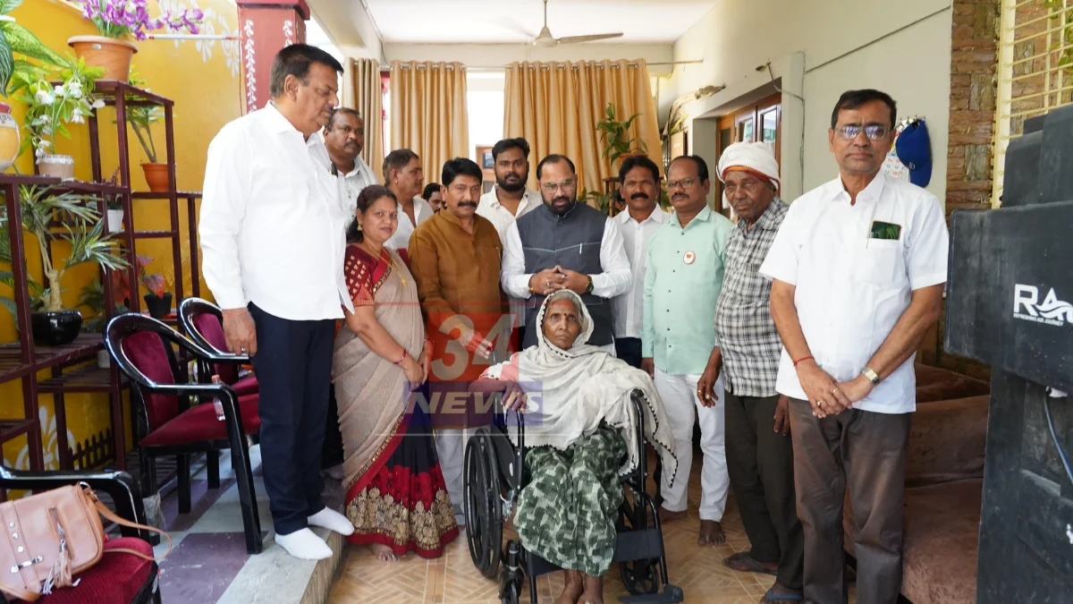 Chandrapur MLA । शब्द टाकला अन् ६० मिनिटात व्हीलचेअर हजर; जोरगेवारांचा सुपरफास्ट निर्णय!