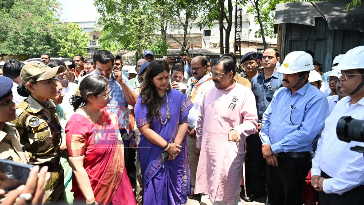 Voter List Update : मतदार यादीत तुमचं नाव आहे का? भाजपचे चंद्रपुरात अभियान सुरू! Voter List Update : मतदार यादीत तुमचं नाव आहे का? भाजपचे चंद्रपुरात अभियान सुरू!