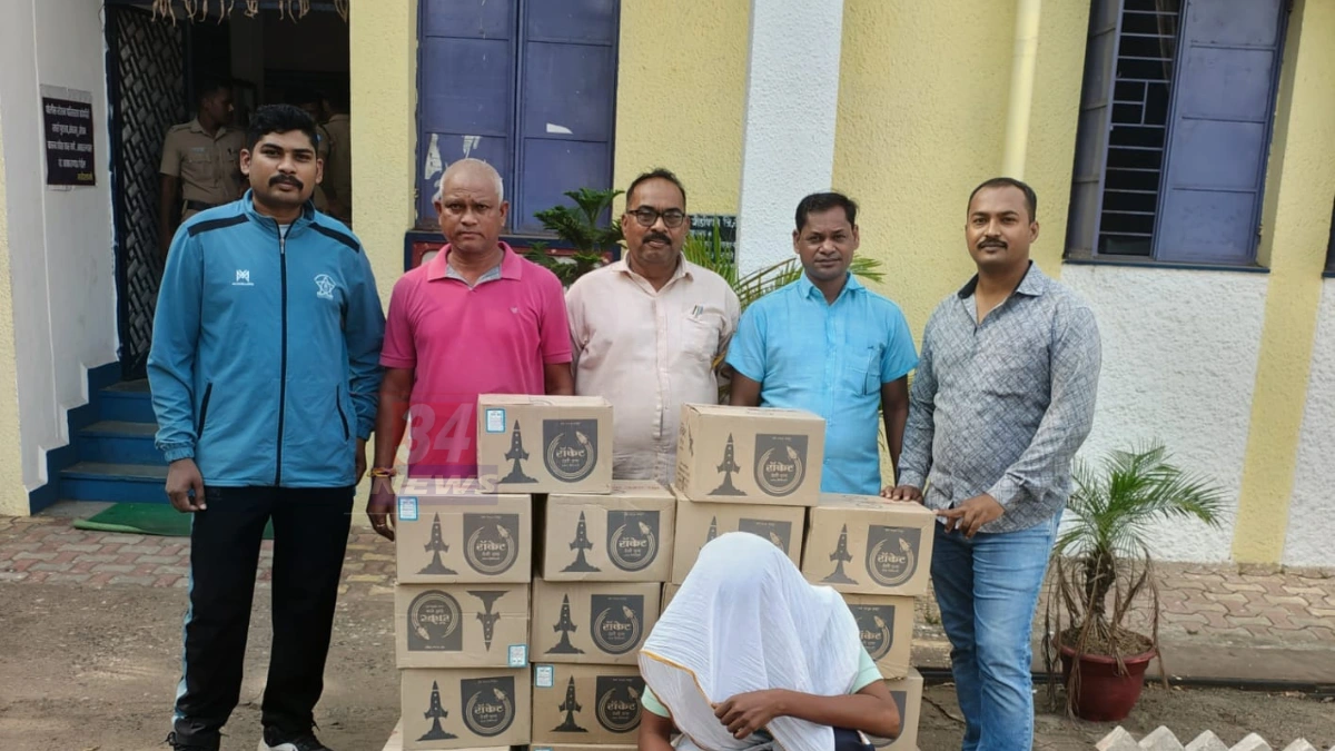गोंडपिपरी तालुक्यातील पनोरा येथे अवैध दारू अड्ड्यावर LCB चा छापा