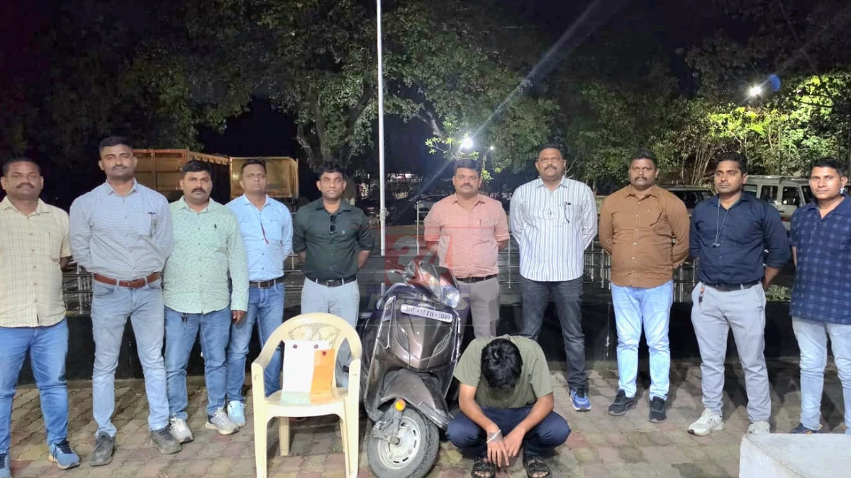 चंद्रपूर गुन्हे शाखेने जप्त केलेली 101 ग्राम MD पावडर आणि आरोपीची दुचाकी, वरोरा सीमेवर कारवाई